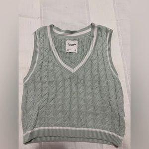 Abercrombie Sweater Vest